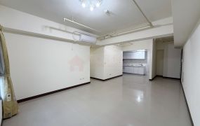 獨家專租。理想家「學區正對面｜溫馨簡潔三房」