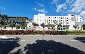 獨家專租。理想家「學區正對面｜溫馨簡潔三房」