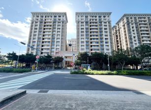 獨家專租。理想家「學區正對面｜溫馨簡潔三房」