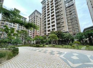 獨家專租。理想家「學區正對面｜溫馨簡潔三房」