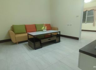 瑞豐國中旁翻新公寓三樓