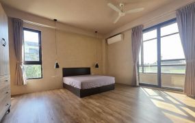 宜蘭高鐵徵收範圍豪華農舍(可出租)