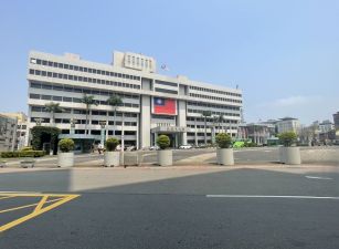 桃園市區/20米路/漂亮建地 &bull;    桃園工業地廠房買賣/建地/徵收農地/廠房出租