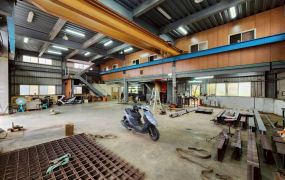 龍潭/大腹地/挑高天車廠房 &bull;   桃園廠房買賣/工業地/建地/徵收農地/廠房出租