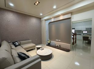 前鎮光華商圈5.3米面寬2樓店住