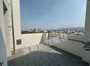 中彰投工業地 區段徵收農地 大里河畔電梯車庫新墅B