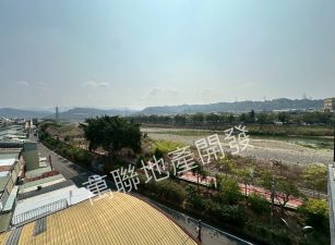 中彰投工業地 區段徵收農地 大里河畔電梯車庫新墅D