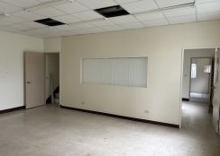 南崁交流道旁大腹地RC宿舍(FT05079)