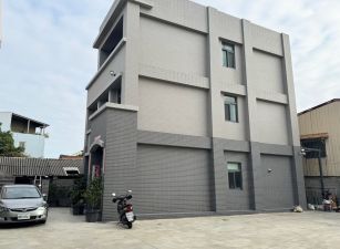 彰馬路「獨棟」別墅∣售3680萬