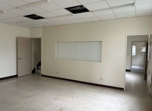 南崁交流道旁大腹地RC宿舍(FT05079)