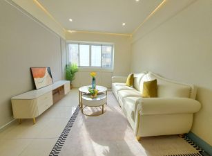 三多百貨商圈生日公園旁低管理費精美三房~868萬