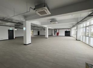 琪琪🐝推~交流道台1台3線平鎮產業園區全新店鋪餐飲商店首選