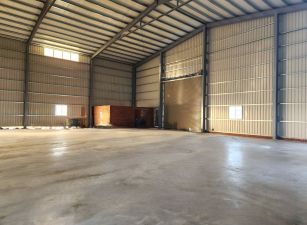 新屋/台31線/挑高8米/倉庫廠房  &bull;  桃園廠房買賣/工業地/建地/徵收農地/廠房出租