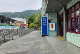內灣錢潮人潮滾滾黃金店面