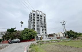 美光在我家旁(世紀花園)