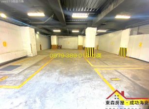 北區成功路大坪數鑫樓店