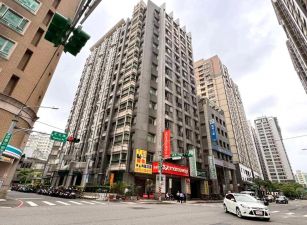 單身貴族的最愛~~SOGO商圈漂亮套房