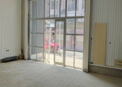 大社~保糖街1+2樓店面型全新廠房//10間