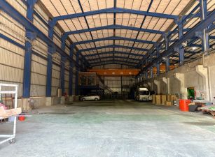 新屋可廠登挑高9米天車廠房