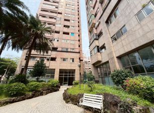 台灣房屋｜獨家專售「藍海名廈｜高樓景觀陽台大套房」