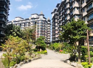 台灣房屋。獨家專租。台北灣江南。中庭美景溫馨三房