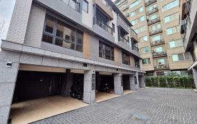 大園全新五房車別墅