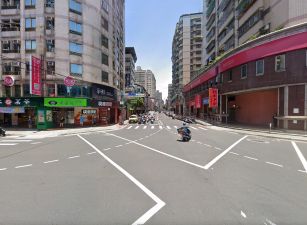 台灣房屋｜獨家專售｜土城區捷運｜華廈大四房只要2588萬