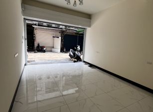 高醫熱河商圈6米活巷全棟翻新車庫透天