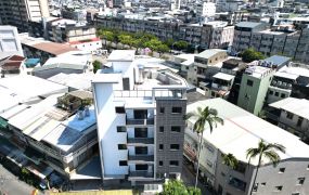 永慶許書豪★羅東北成全新3房電動充電車位華廈