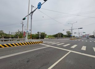 斗南㊣台1線#一萬坪工業地出售0968-815825