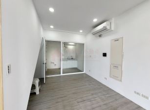 台灣房屋｜獨家專租｜髮廊、美甲、烘培、挑高金店面