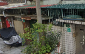 中西區衛民街透天，地點優越，生活機能佳