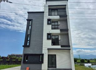 永慶許書豪★五結遠看龜山島全新電梯農舍