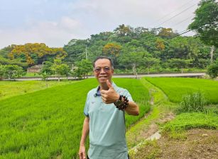 苗栗通霄臨路大面寬福興段農地台中買屋賣房 土地王劉志忠