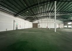 新竹香山工業區挑高6.5米廠房 &bull;   新竹廠房買賣/工業地/建地/徵收農地/廠房出租