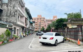 龍潭近石門國小三面路建地