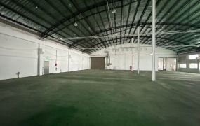 新竹香山工業區挑高6.5米廠房 &bull;   新竹廠房買賣/工業地/建地/徵收農地/廠房出租