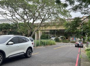 青埔高鐵建地△