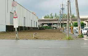 高雄大社嘉誠路農地出售|81坪三面臨路|燕巢交流道旁地點優勢