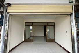 民雄頭橋黃金店住