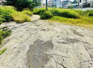 烏日高鐵商圈三面臨路建地  