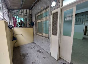 屏東市金鑽活巷小資透天